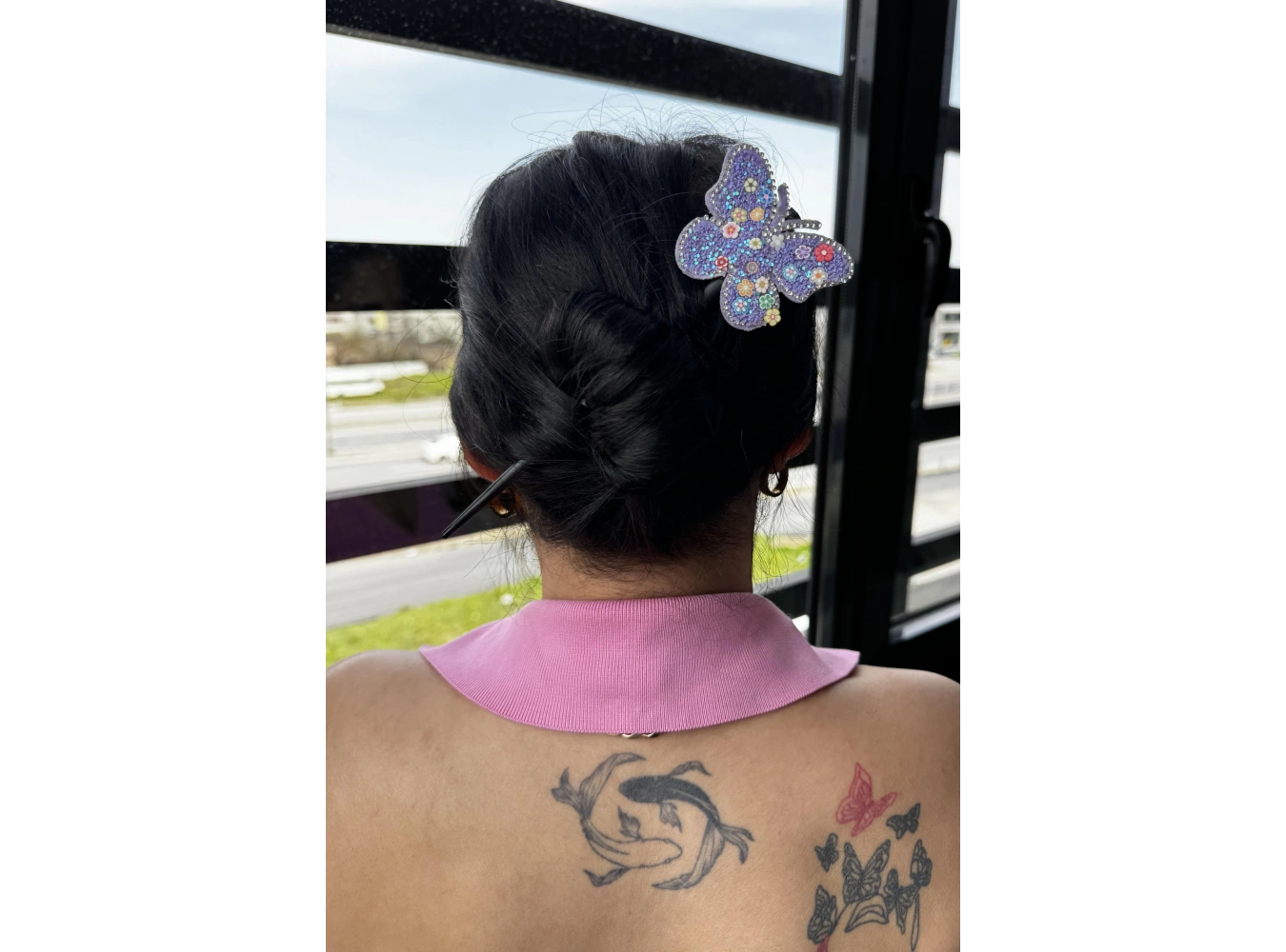 Mor Renk Kelebek Figürlü Topuz Tokası/Topuz Kalemi