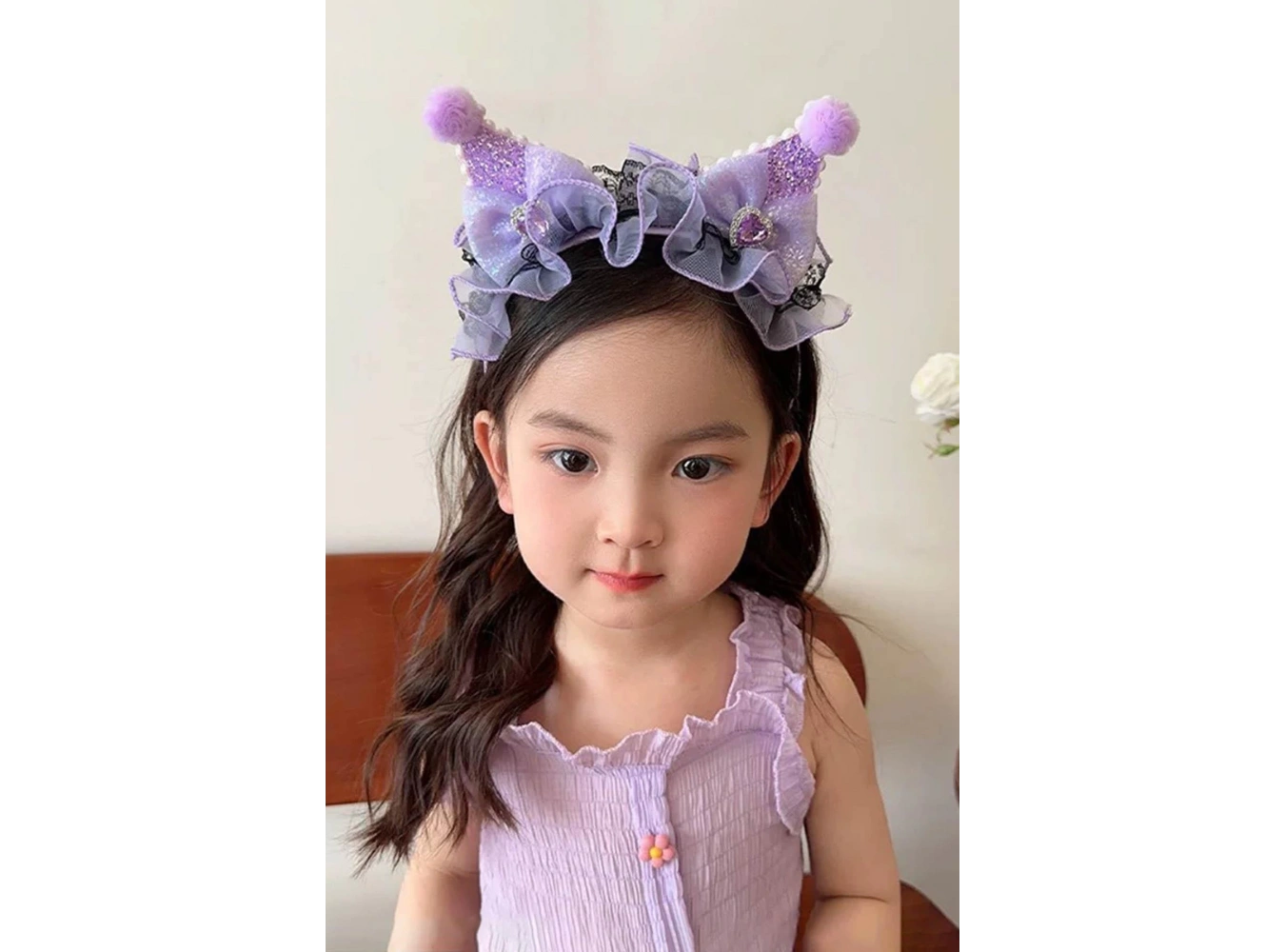 Mor Renk Kulak Detaylı Tüllü Çocuk Taç