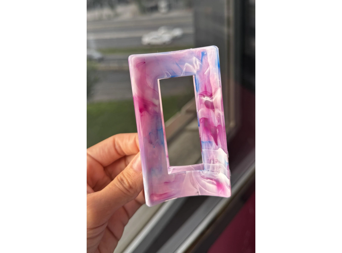 Mor Renk Mermer Desenli Kemik Mandal Toka