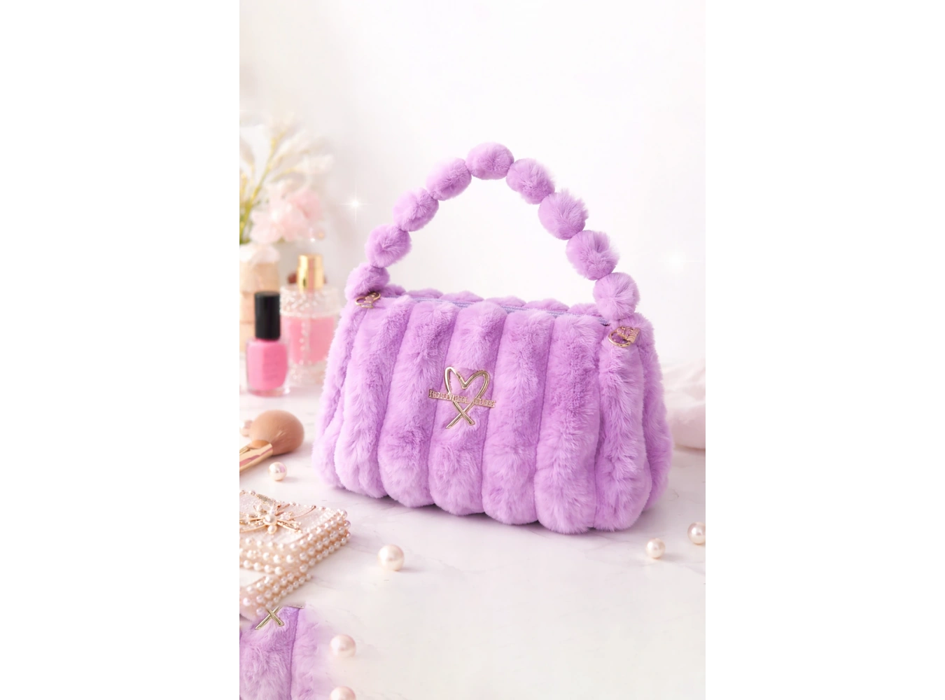 Mor Renk Peluş Makyaj Çantası