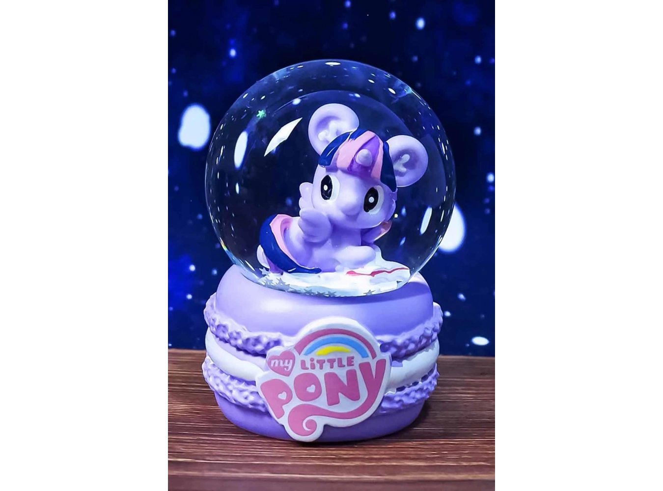 Mor Renk Unicorn Figürlü Küçük Boy Işıklı Kar Küresi