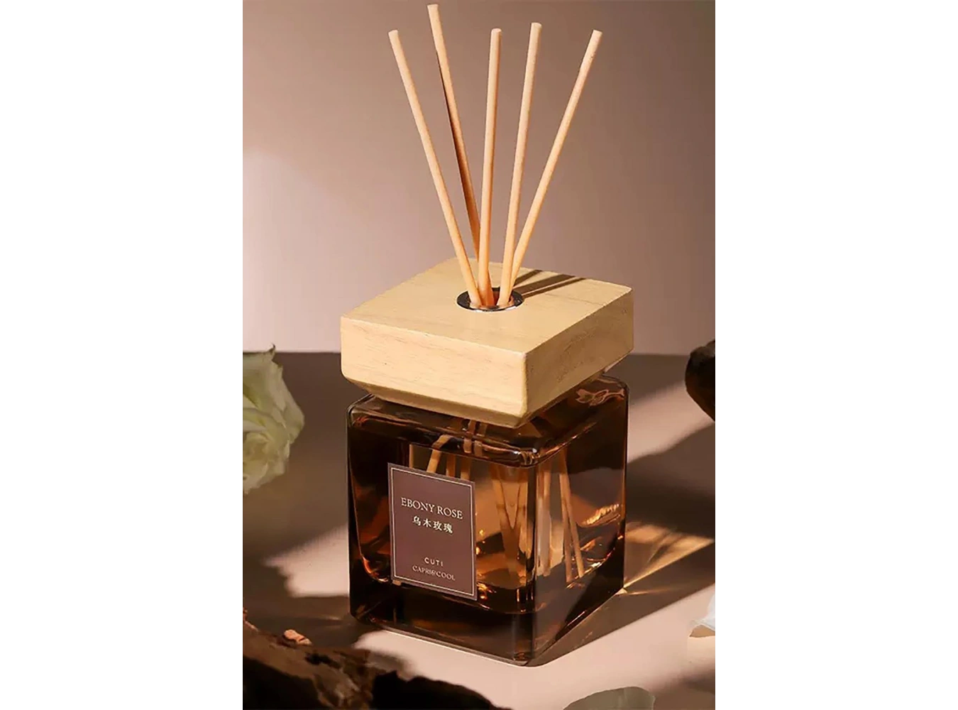 Öd Ağacı Esintili Çubuklu Oda  Kokusu