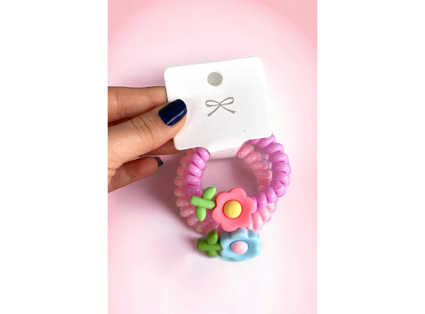 Pembe Renk 2´li Çiçek Detaylı Helezon Toka