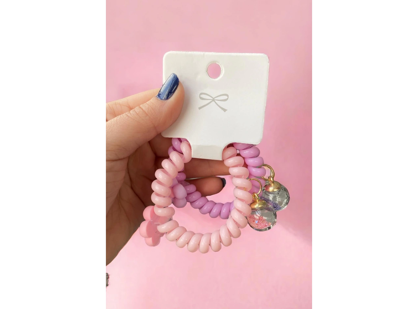 Pembe Renk 2´li Çiçek Detaylı Helezon Toka