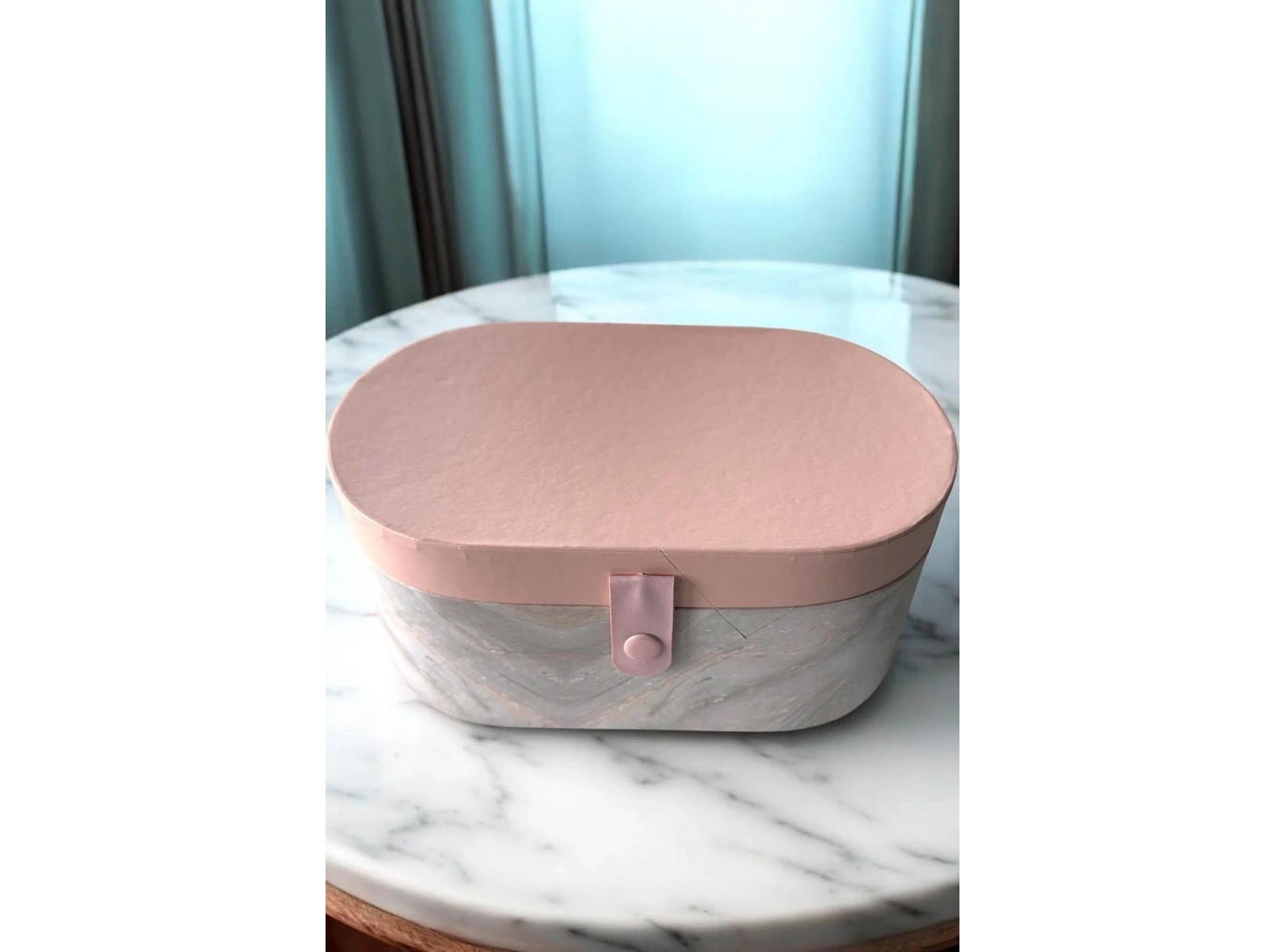 Pembe Renk Ayna Detaylı Takı Organizeri