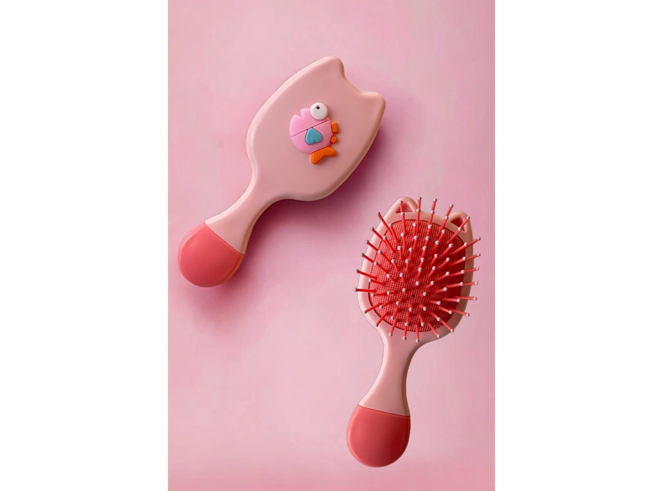 Pembe Renk Balık Figürlü Saç Tarama Fırçası/ Tarak