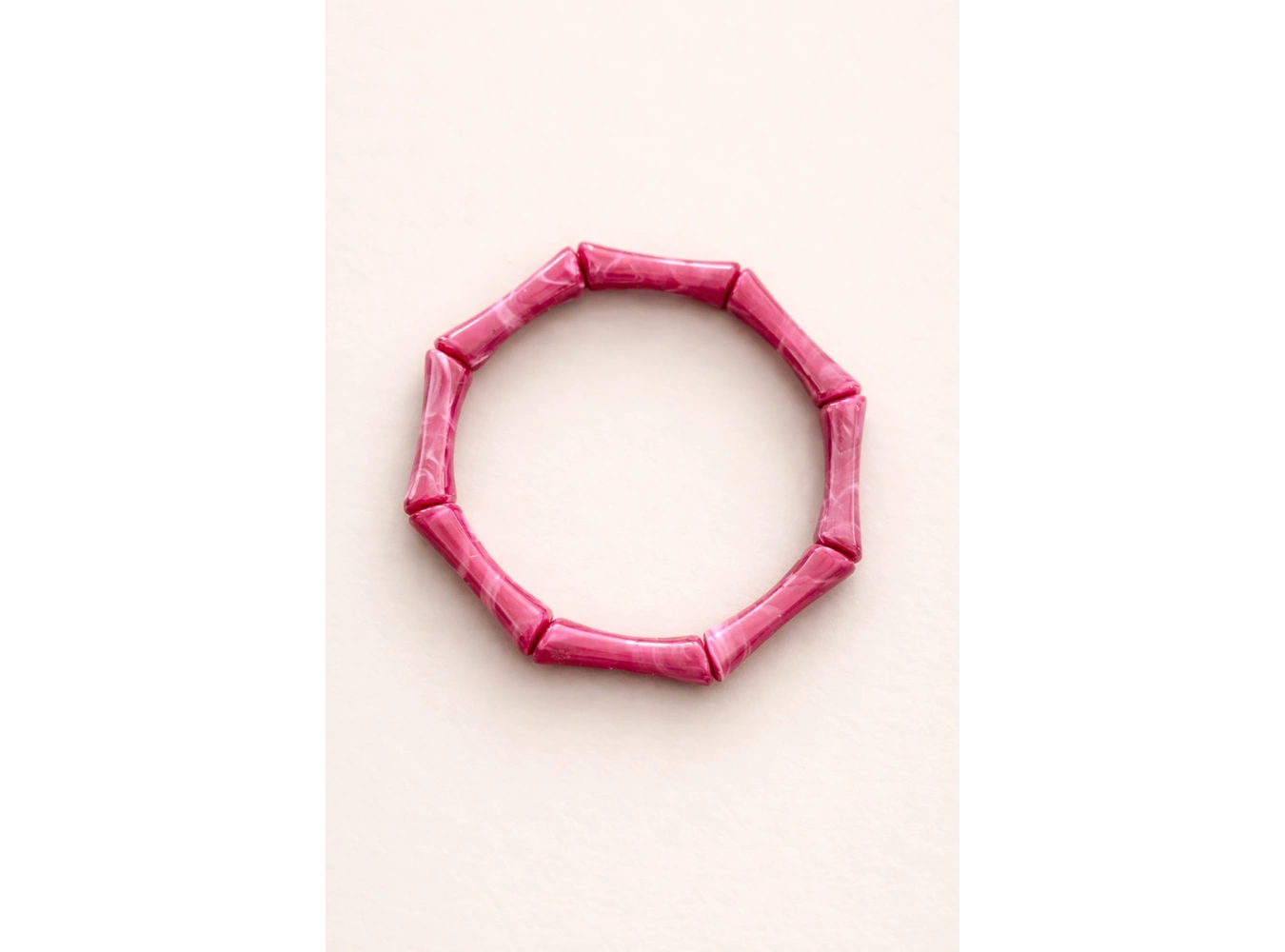 Pembe Renk Boncuk Detaylı Bileklik