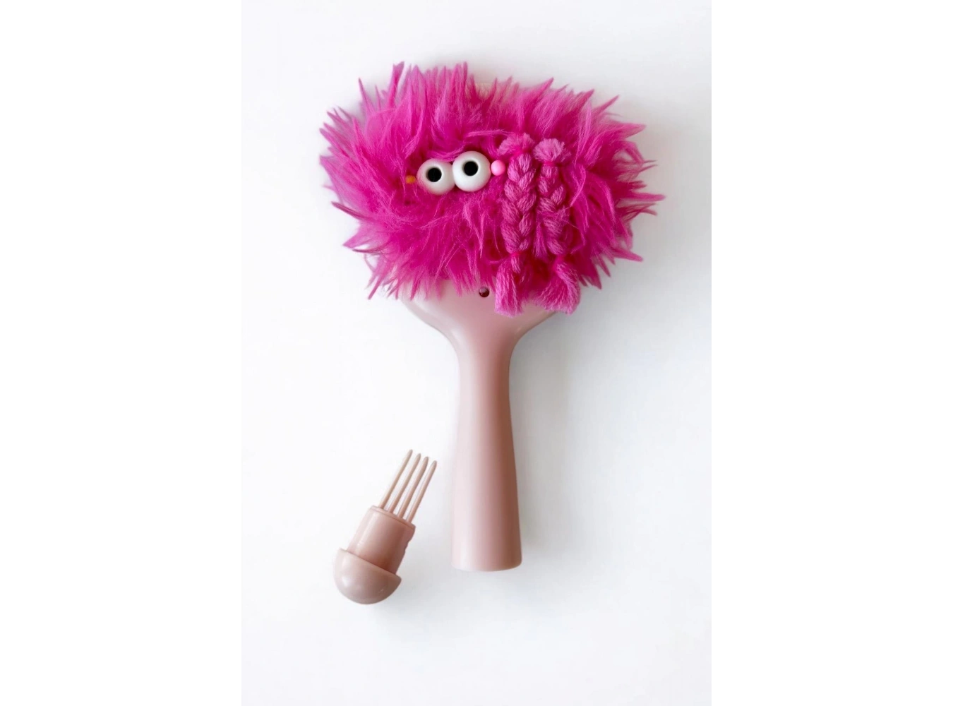 Pembe Renk Canavar Figürlü Charm Takılabilir Saç Fırçası/Tarak