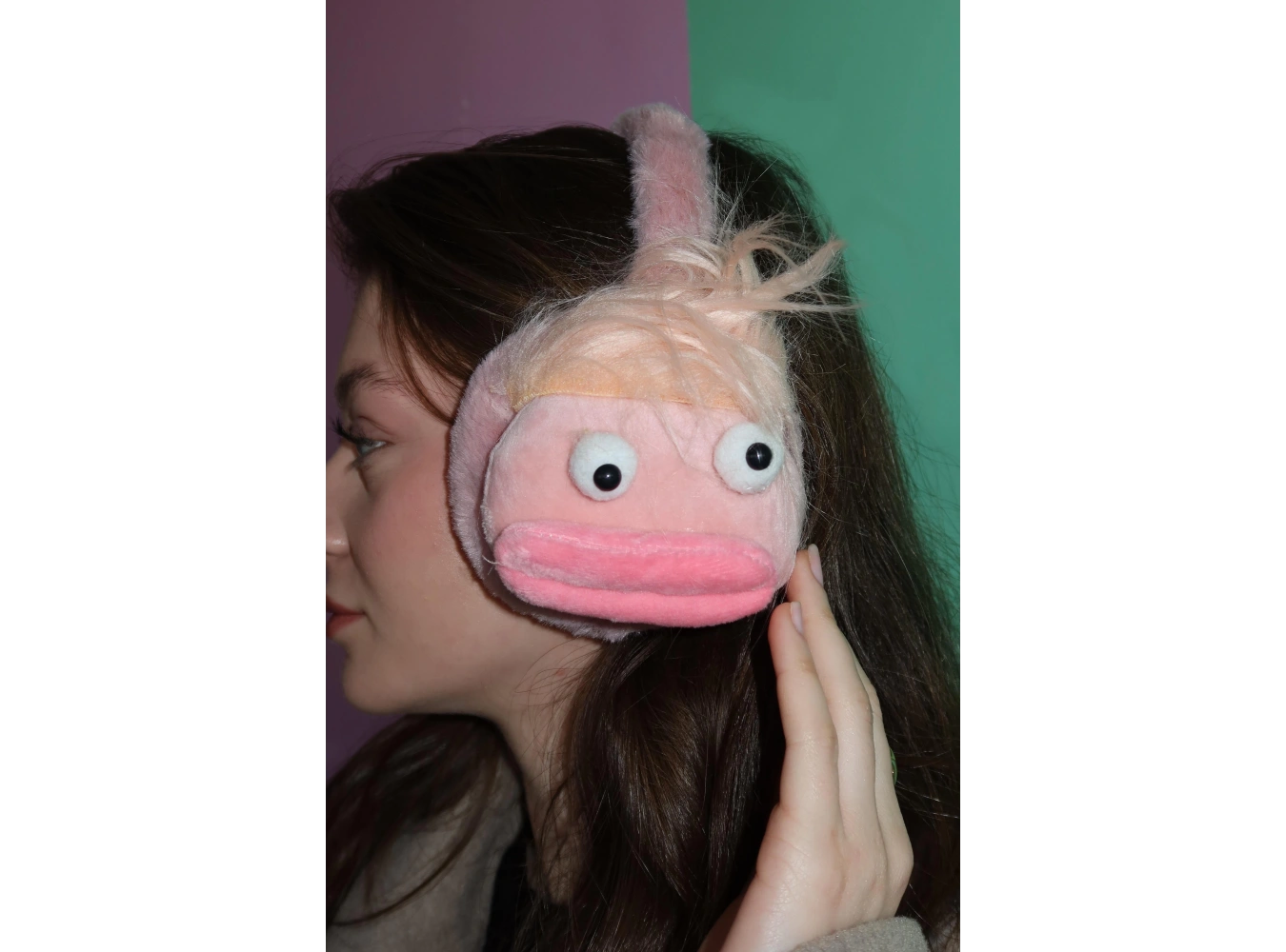 Pembe Renk Canavar Figürlü Peluş Kulaklık