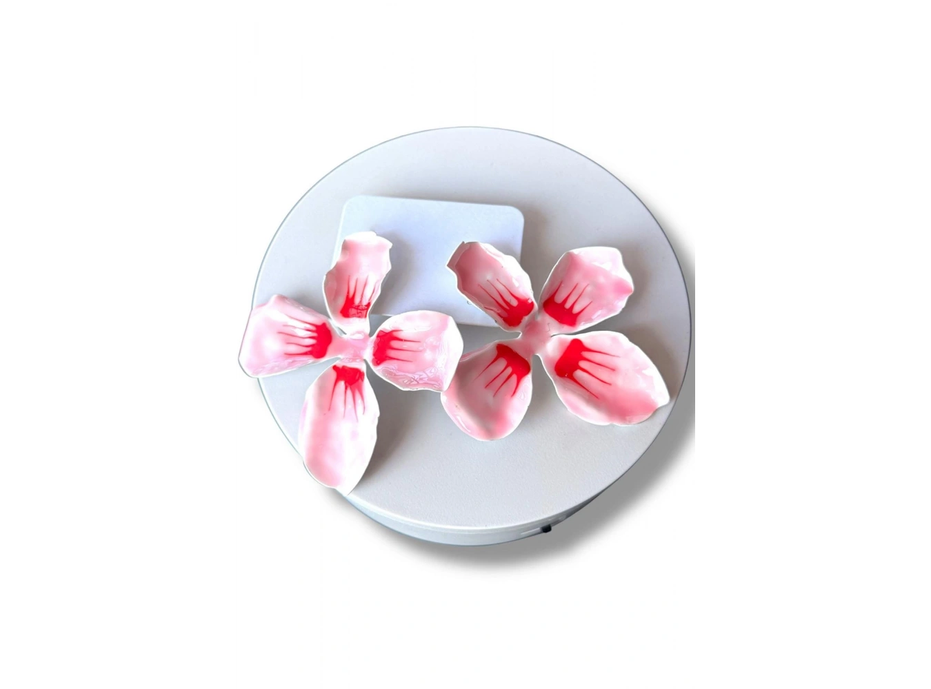 Pembe Renk Çiçek Figürlü Küpe (Çift)