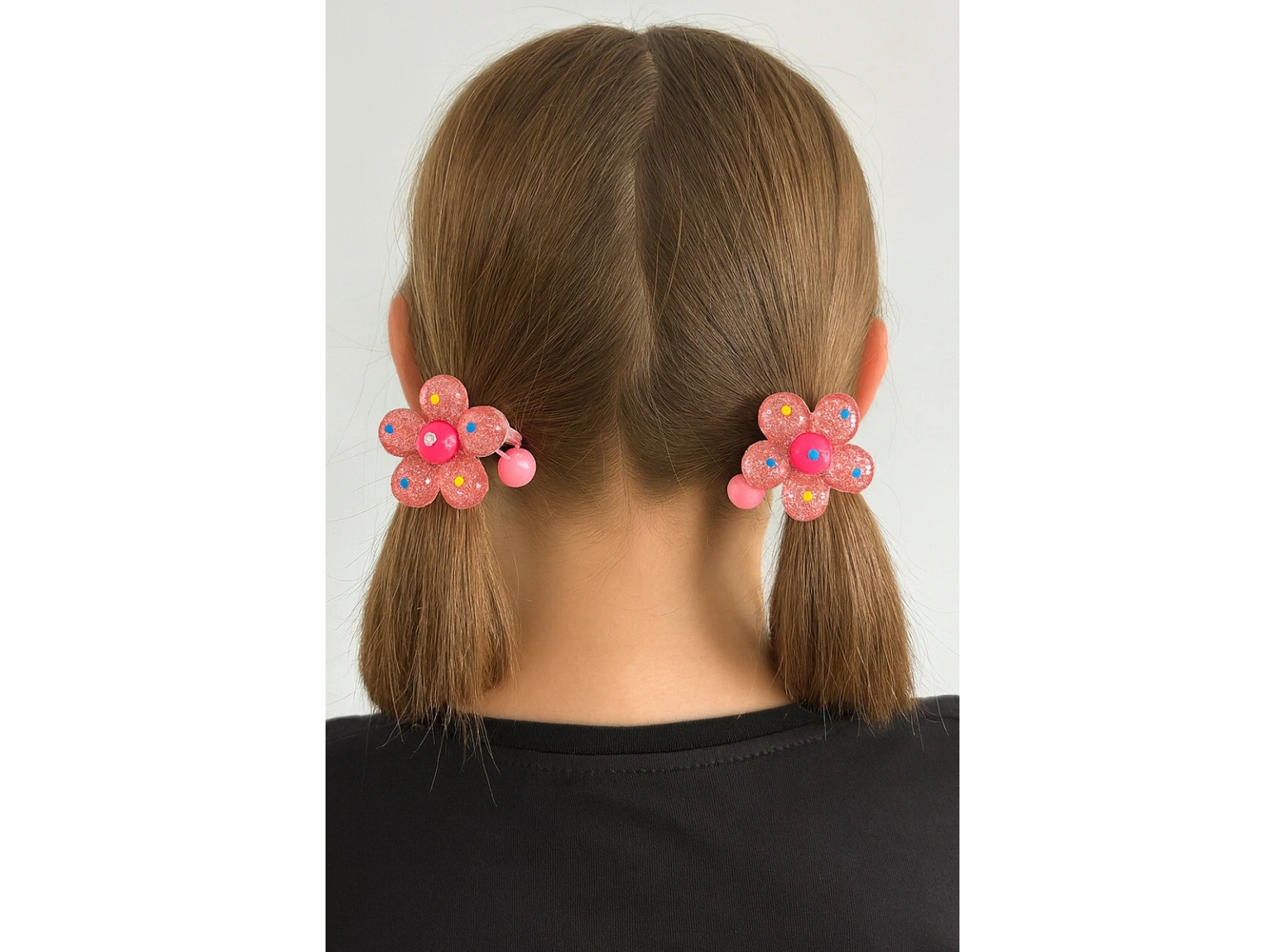 Pembe Renk Çiçek Figürlü Lastik Toka