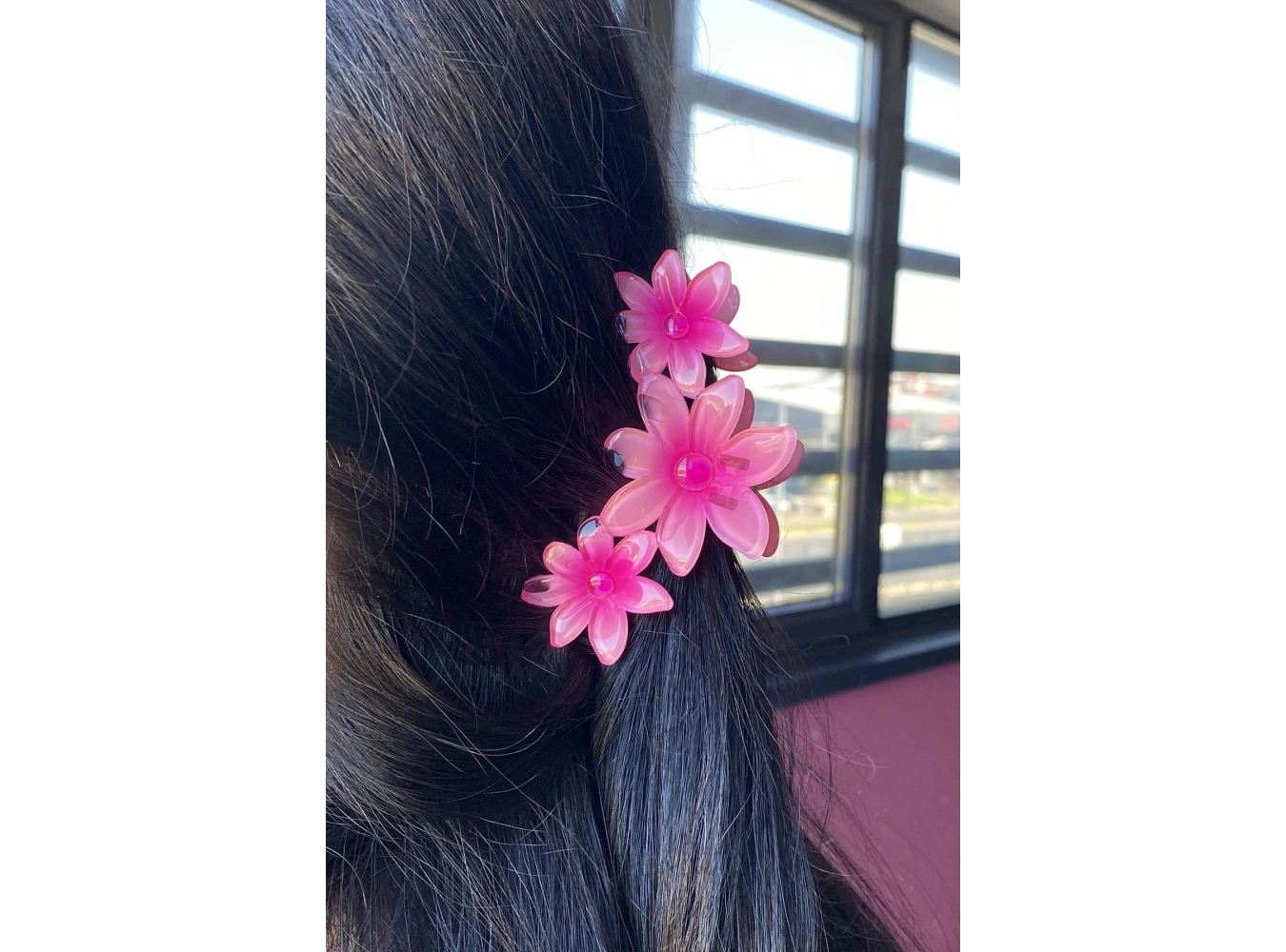 Pembe Renk Çiçek Figürlü Mandal Toka