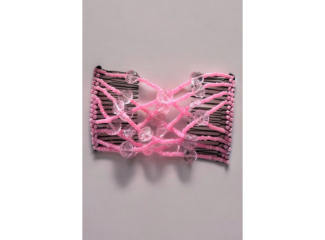 Pembe Renk Deniz Kabuğu Figürlü Tel Tarak Toka