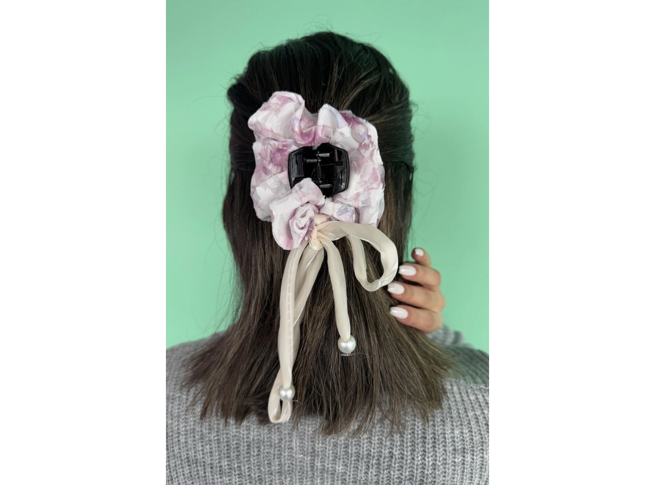 Pembe Renk İnci Detaylı Mandal/Simit Toka