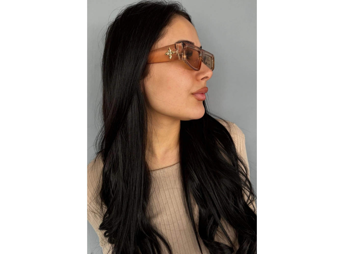 Pembe Renk Kadın Güneş Gözlüğü