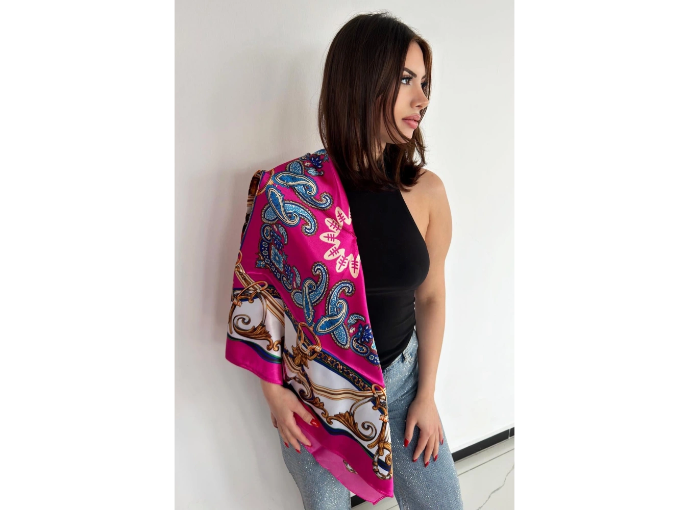 Pembe Renk Karışık Desenli Saten Şal/Fular
