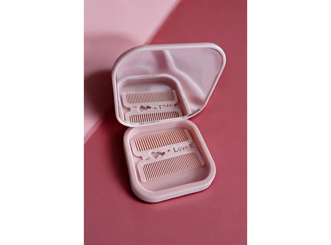 Pembe Renk Karışık Figürlü Tarak / Masa Aynası Set