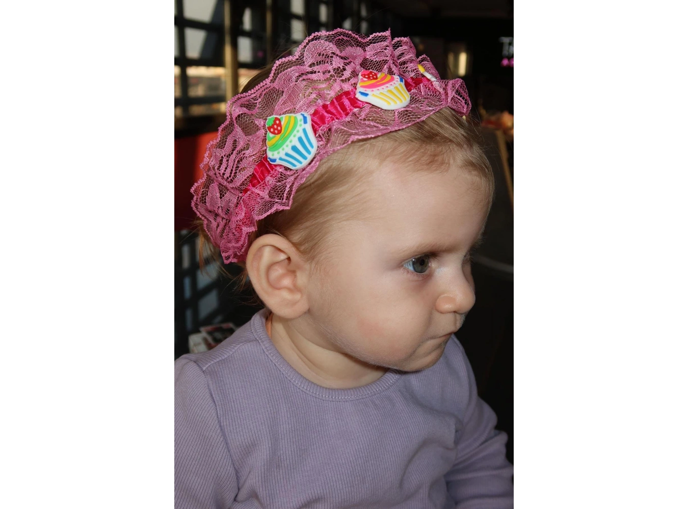 Pembe Renk Kek Figürlü Çocuk Saç Bandı