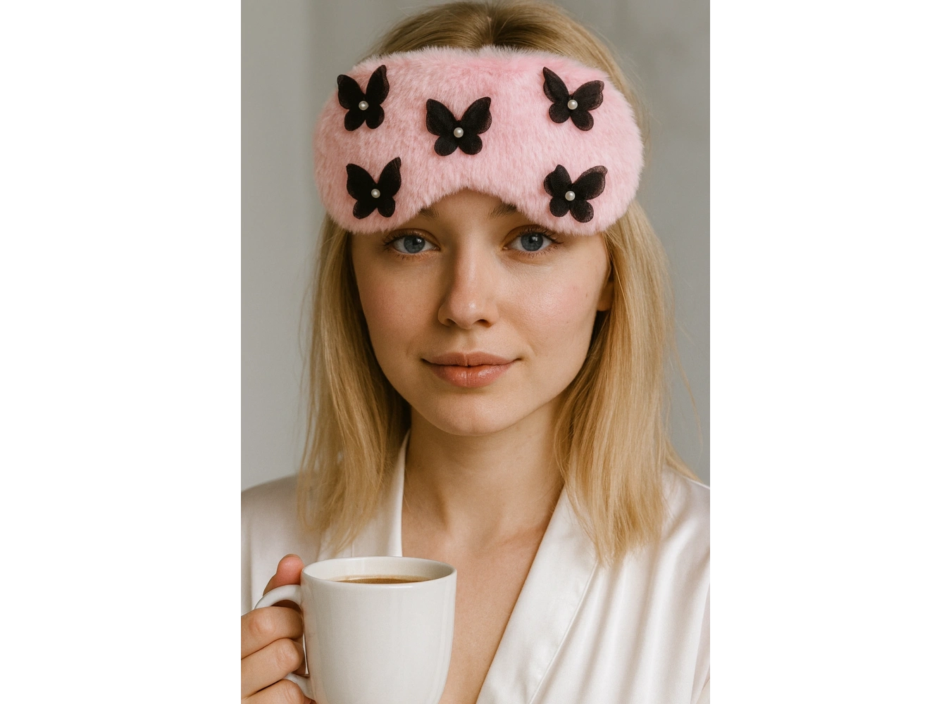 Pembe Renk Kelebek Figürlü İnci Detaylı Peluş Uyku Bandı