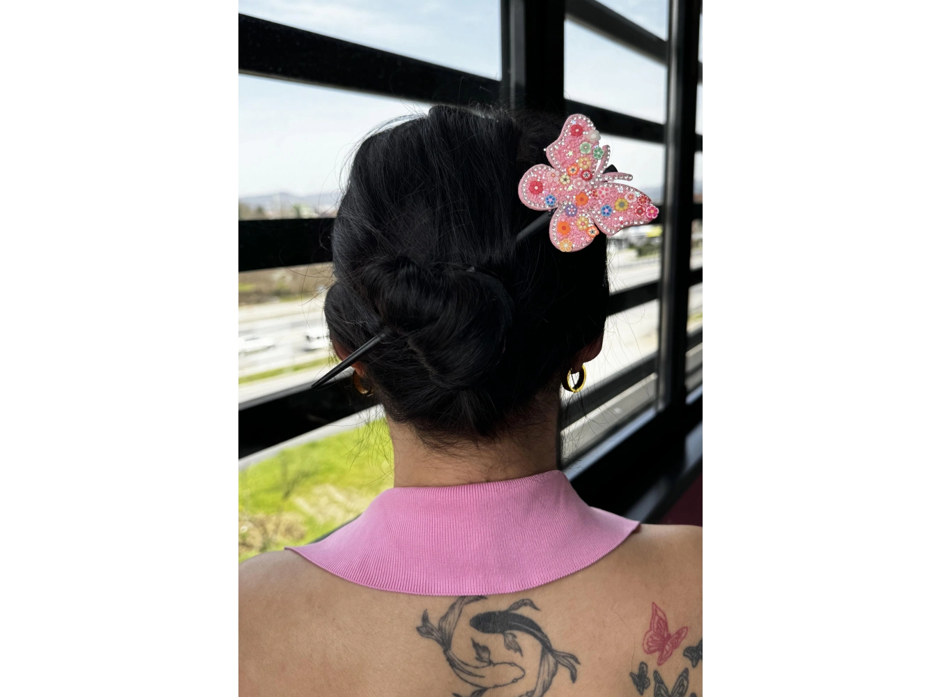 Pembe Renk Kelebek Figürlü Topuz Tokası/Topuz Kalemi