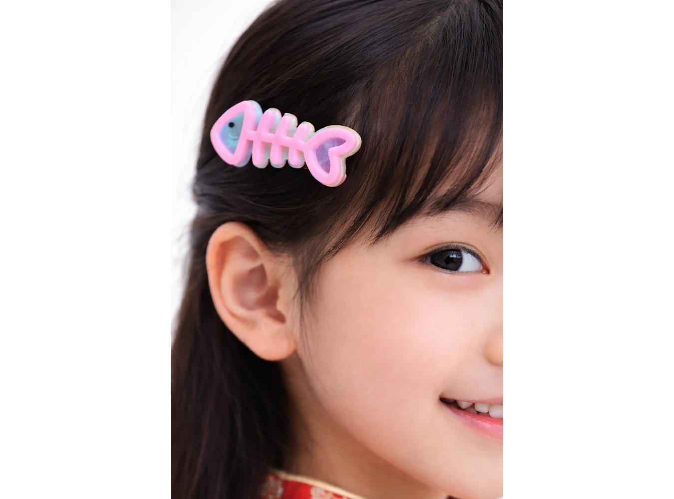 Pembe Renk Kılçık Figürlü Yan Toka