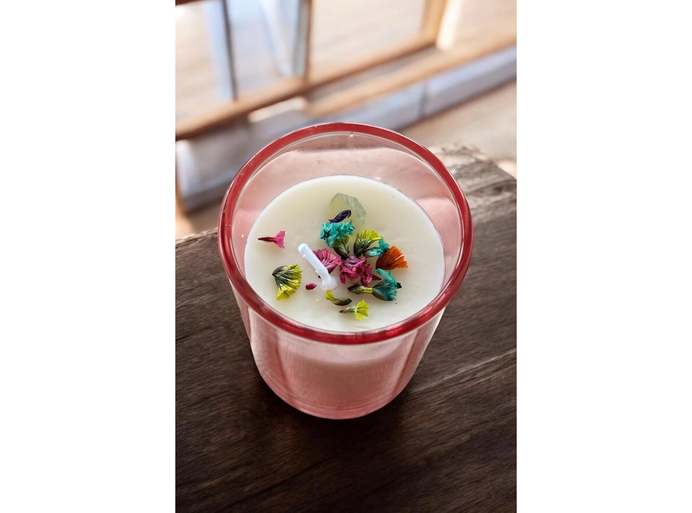 Pembe Renk Kuru Çiçek Detaylı Mum