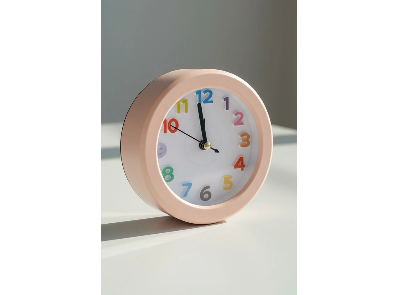 Pembe Renk Mini Dekoratif Alarmlı Yuvarlak Masa Saati