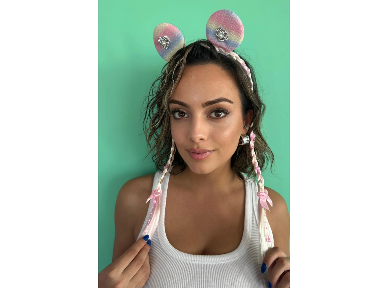 Pembe Renk Örgü Detaylı Kulaklı Çocuk Taç