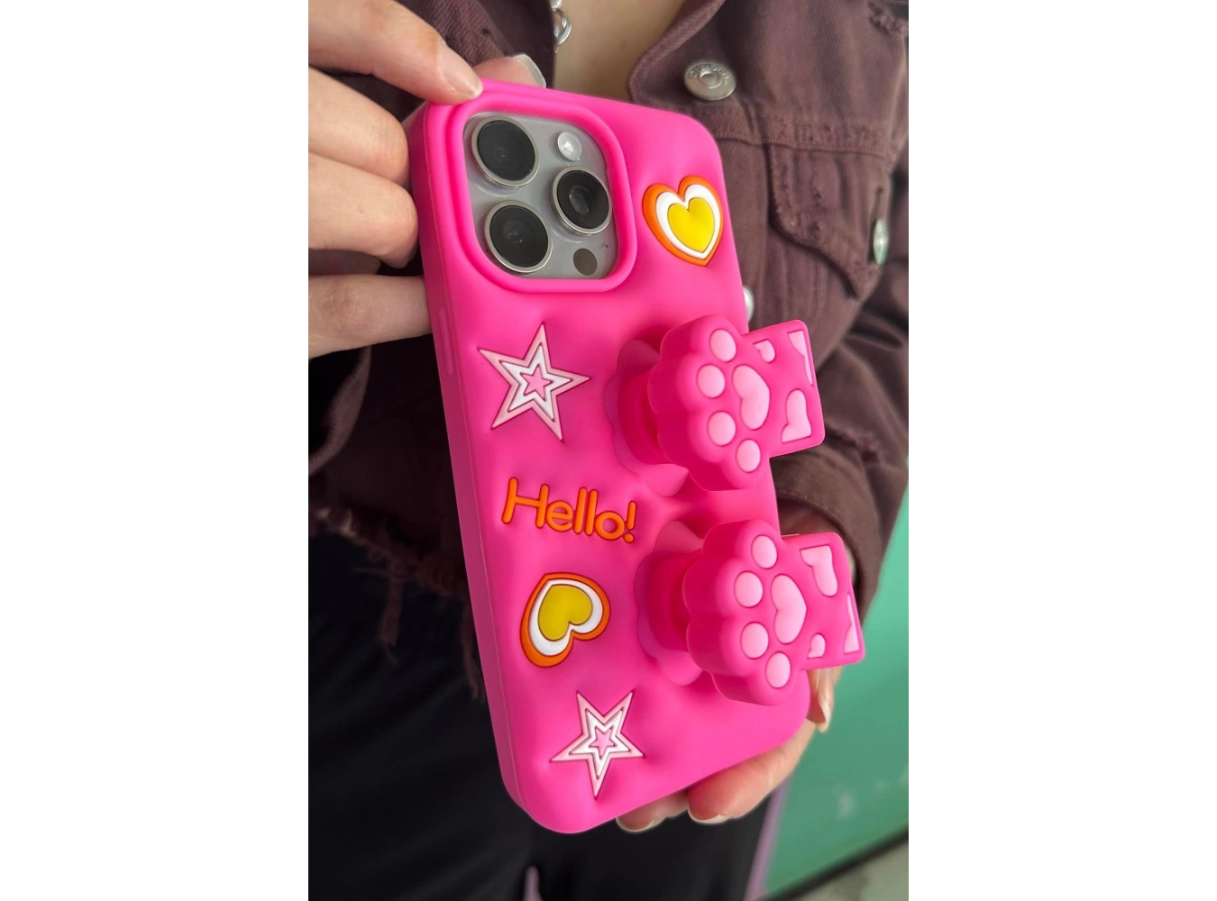 Pembe Renk Pati Figürlü 14 Pro Max Telefon Kılıfı