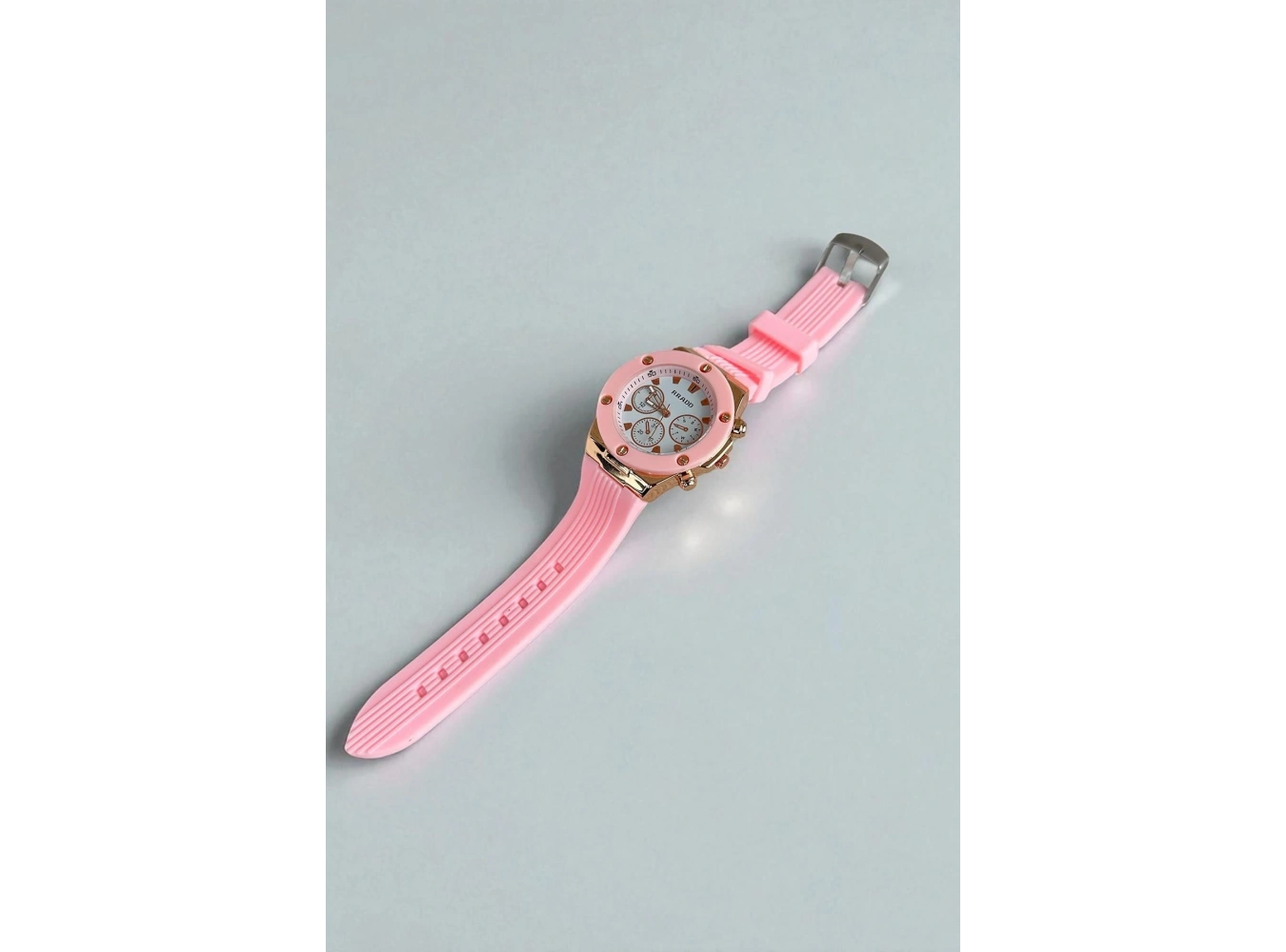 Pembe Renk Silikon Kordonlu Kadın Saat