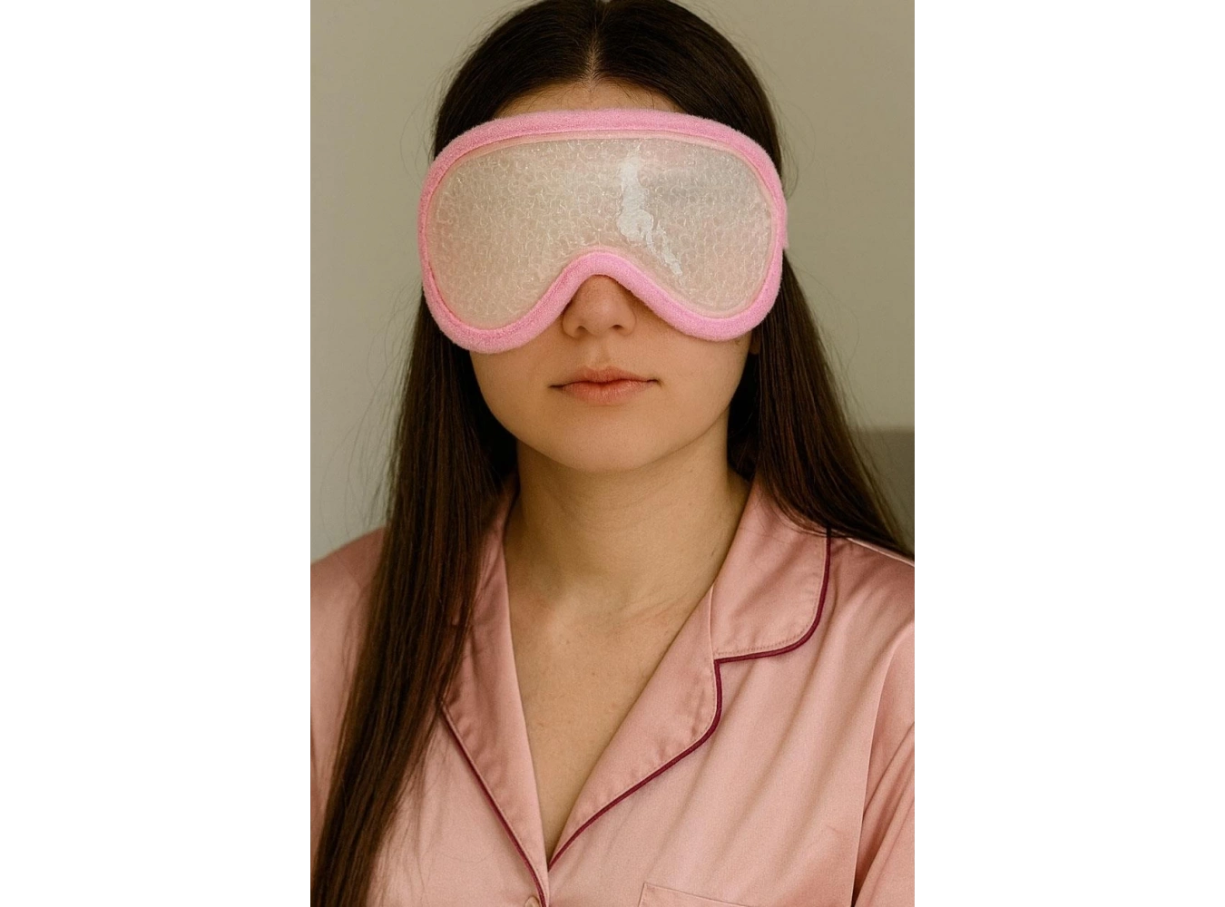 Pembe Renk Soğuk Kompres Jel Göz Altı Morlukları Azaltmaya Soğuk Sıcak Kompres Jel