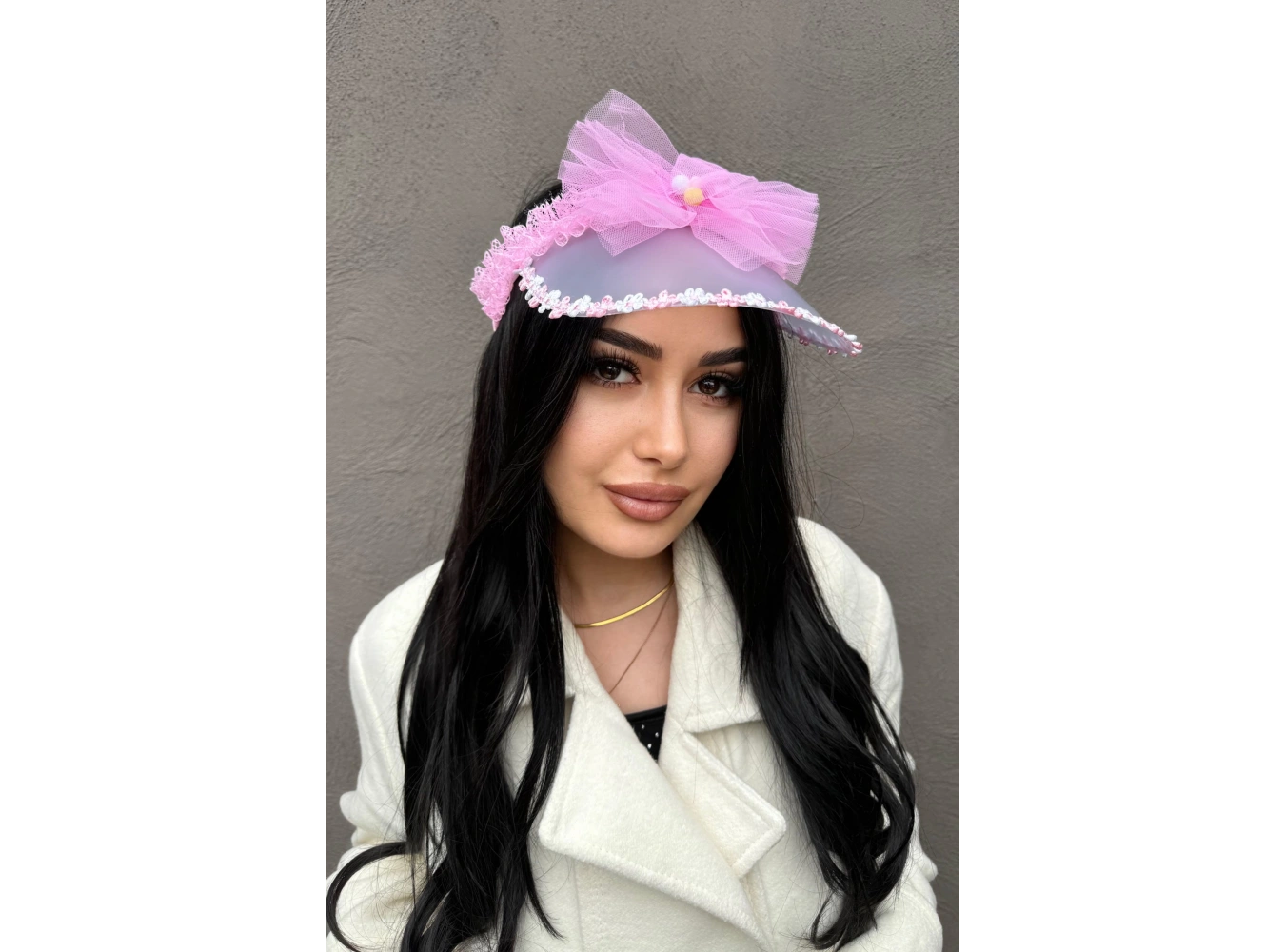 Pembe Renk Taçlı Vizör Şapka