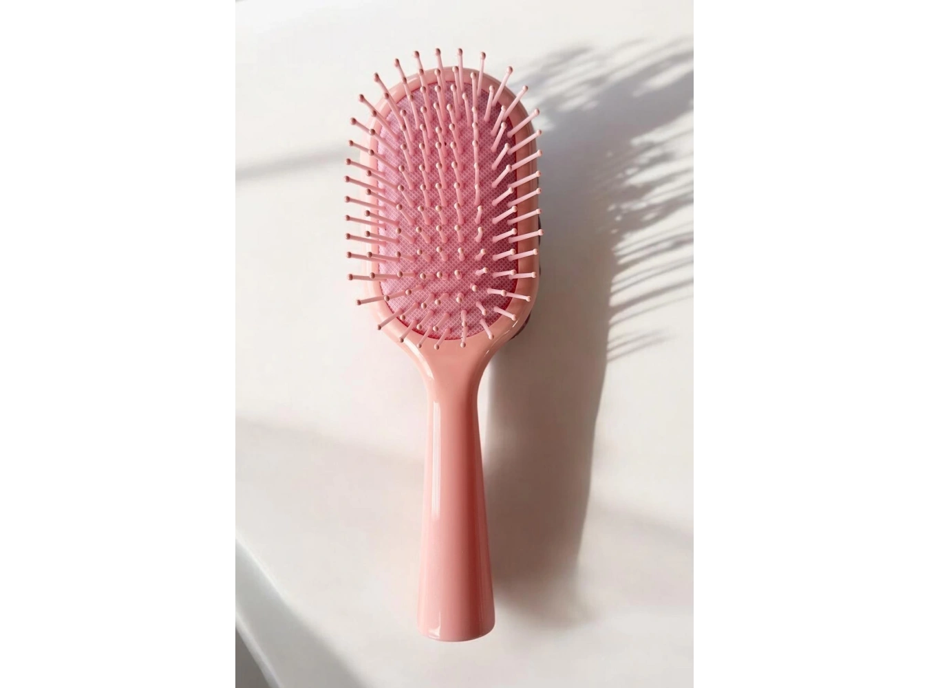 Pembe Renk Taş Ve Love Yazılı Saç Tarama Fırçası/ Tarak