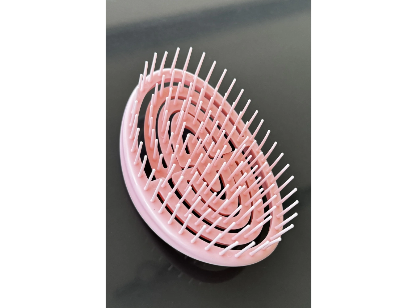 Pembe Renk Taşınabilir Saç Tarama Fırçası/ Tarak