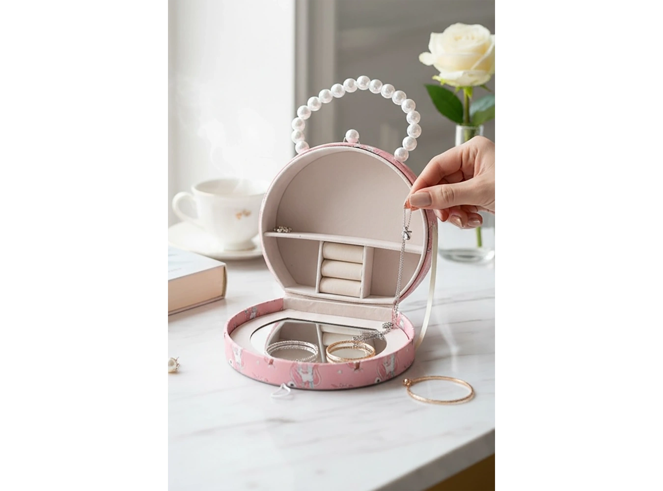 Pembe Renk Unicorn Figürlü İnci Detaylı Çanta Detaylı Takı Kutusu/Organizer