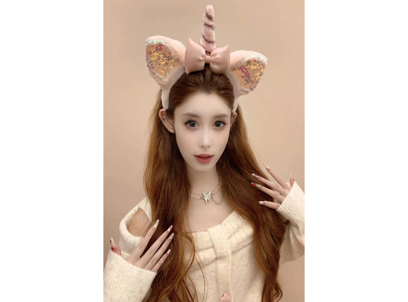 Pembe Renk Unicorn Figürlü Peluş Taç