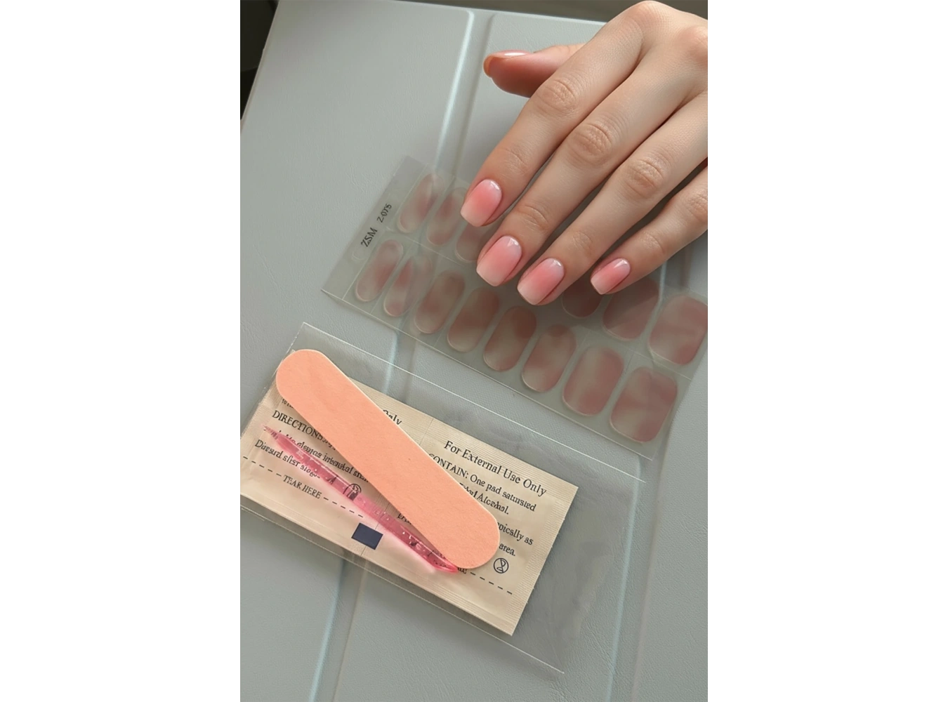 Pudra Renk Jel Tırnak Etiketi - Uv Ile Yapılan Poly Jel Sticker Sertleşen -Kürlenmiş Jel Tırnak Stickerı