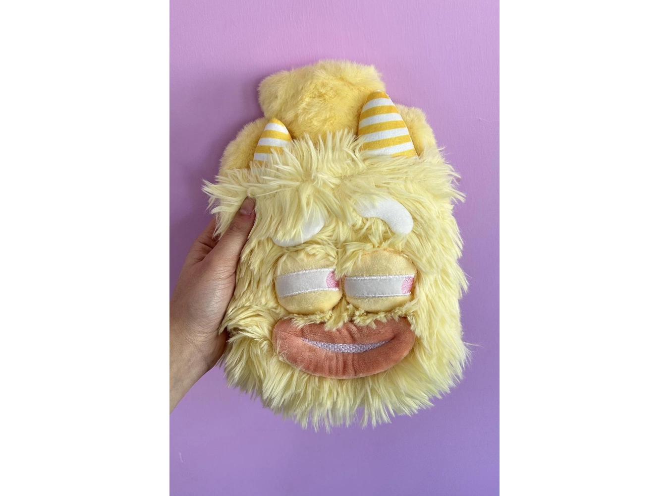 Sarı Renk Canavar Figürlü Peluş Sıcak Su Torbası