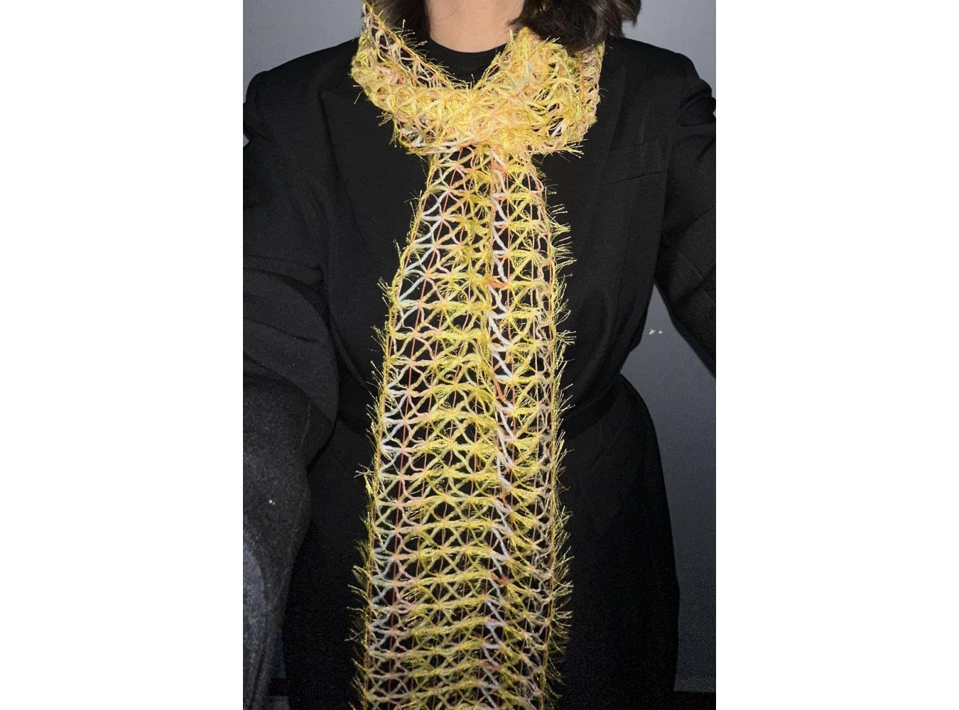 Sarı Renk Örgü Detaylı Şal