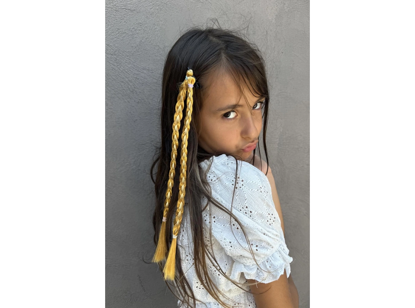 Sarı Renk Örgü Saç Figürlü Pens Toka