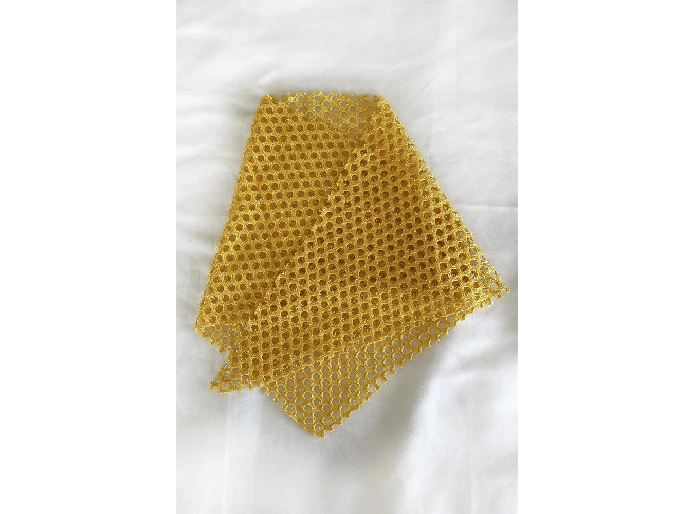 Sarı Renk Simli Fular