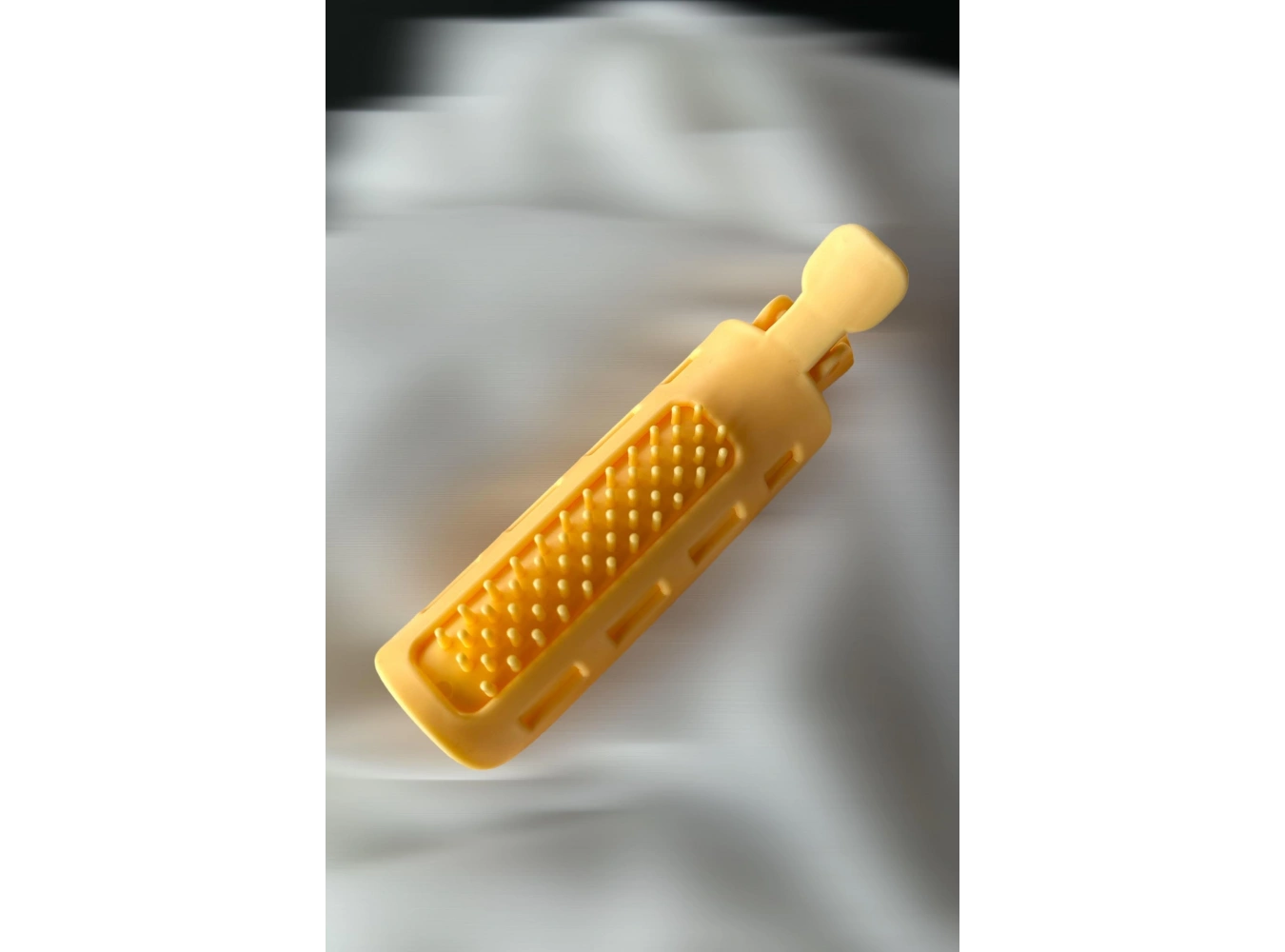 Sarı Renk Tarak Detaylı Saç Kabartma Tokası (Tek)