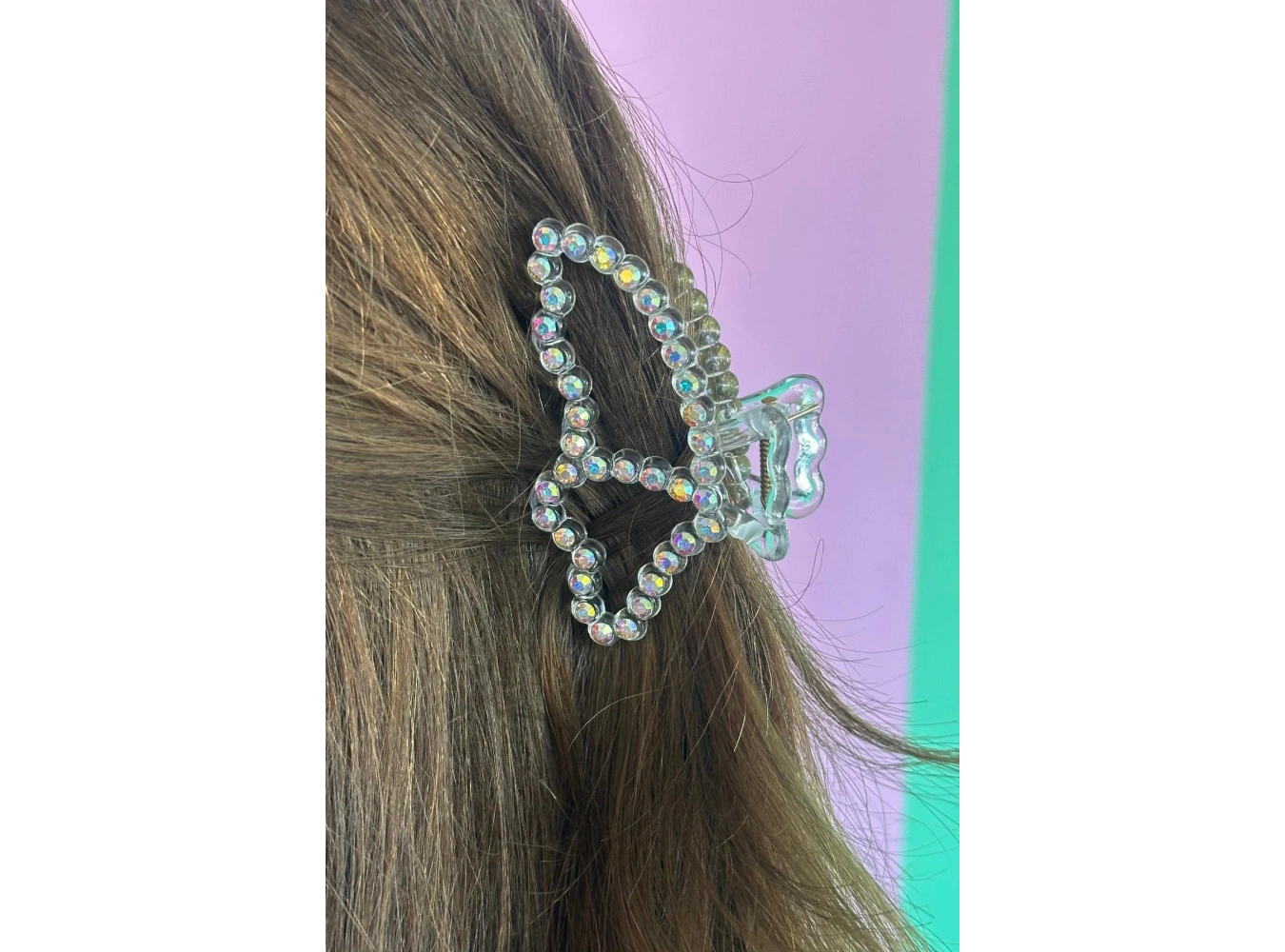 Şeffaf Renk Kelebek Figürlü Taş Detaylı Mandal Toka