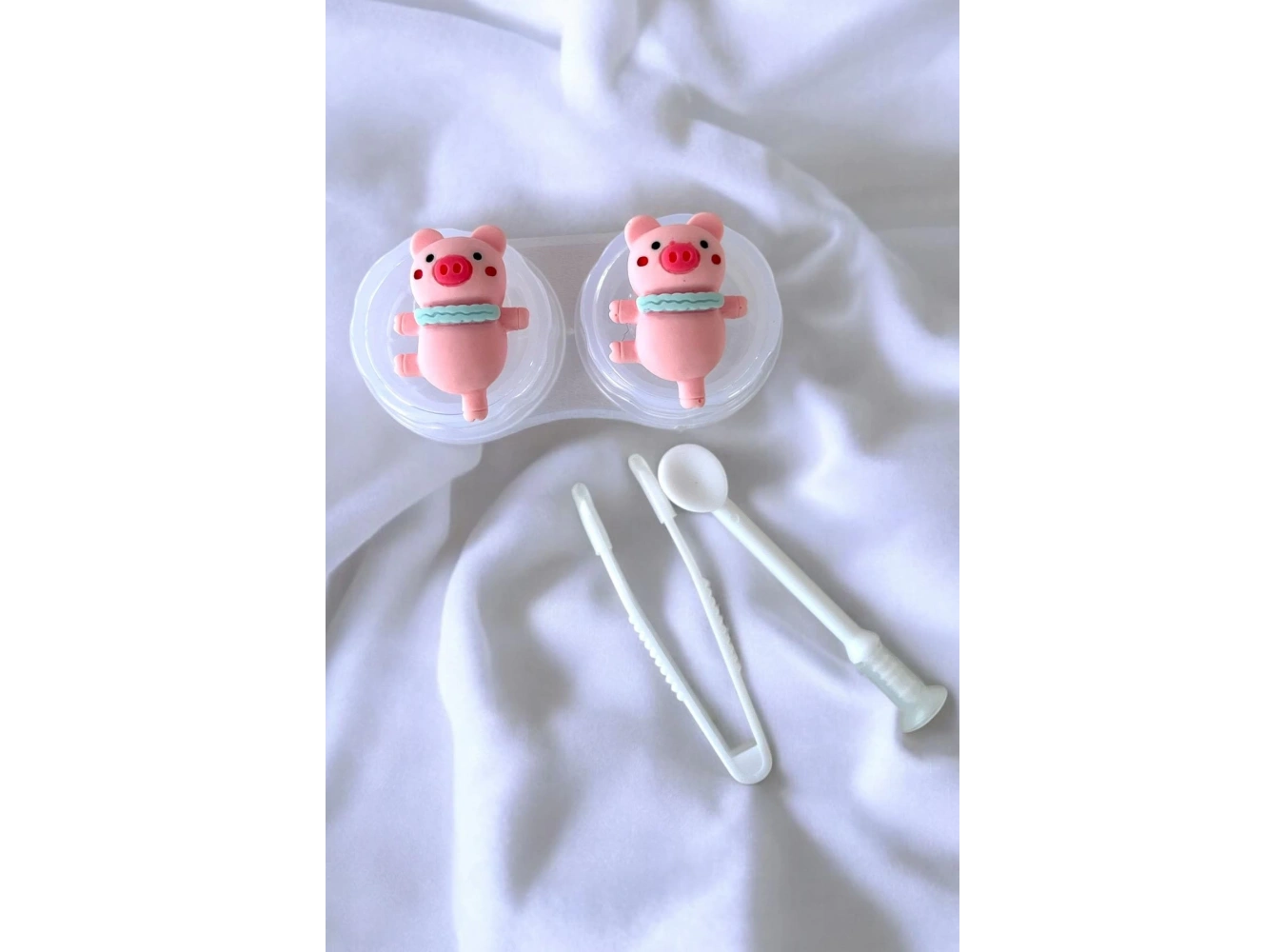 Şeffaf Renk Köpek Figürlü Lens Saklama Kutusu