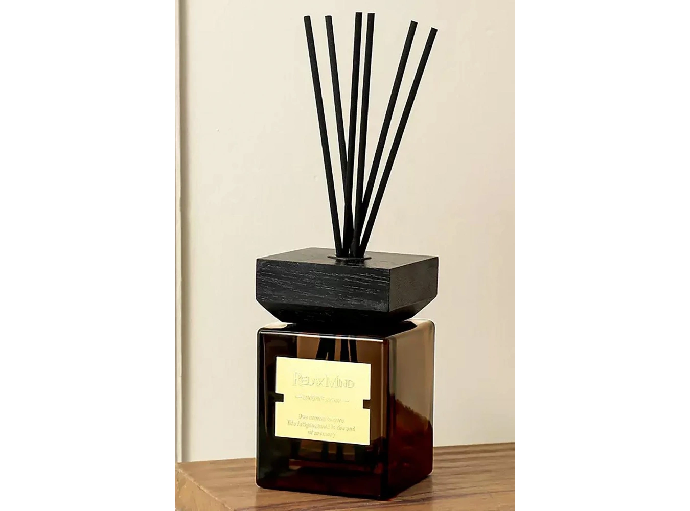 Siyah Çay Esintili Çubuklu Oda  Kokusu