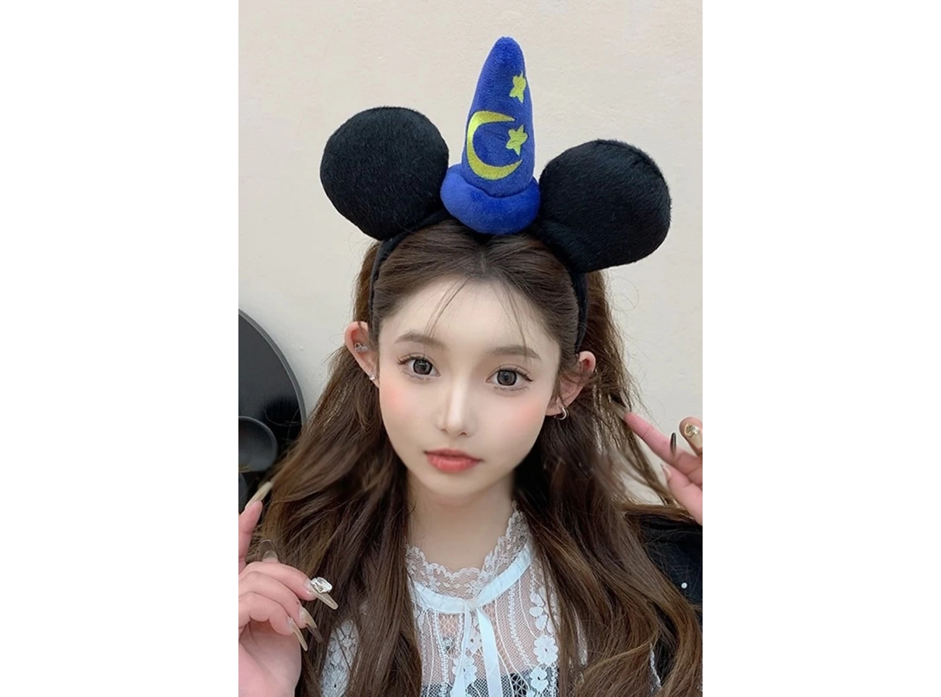 Siyah Renk Ay Ve Yıldız Figürlü Kulak Detaylı Taç