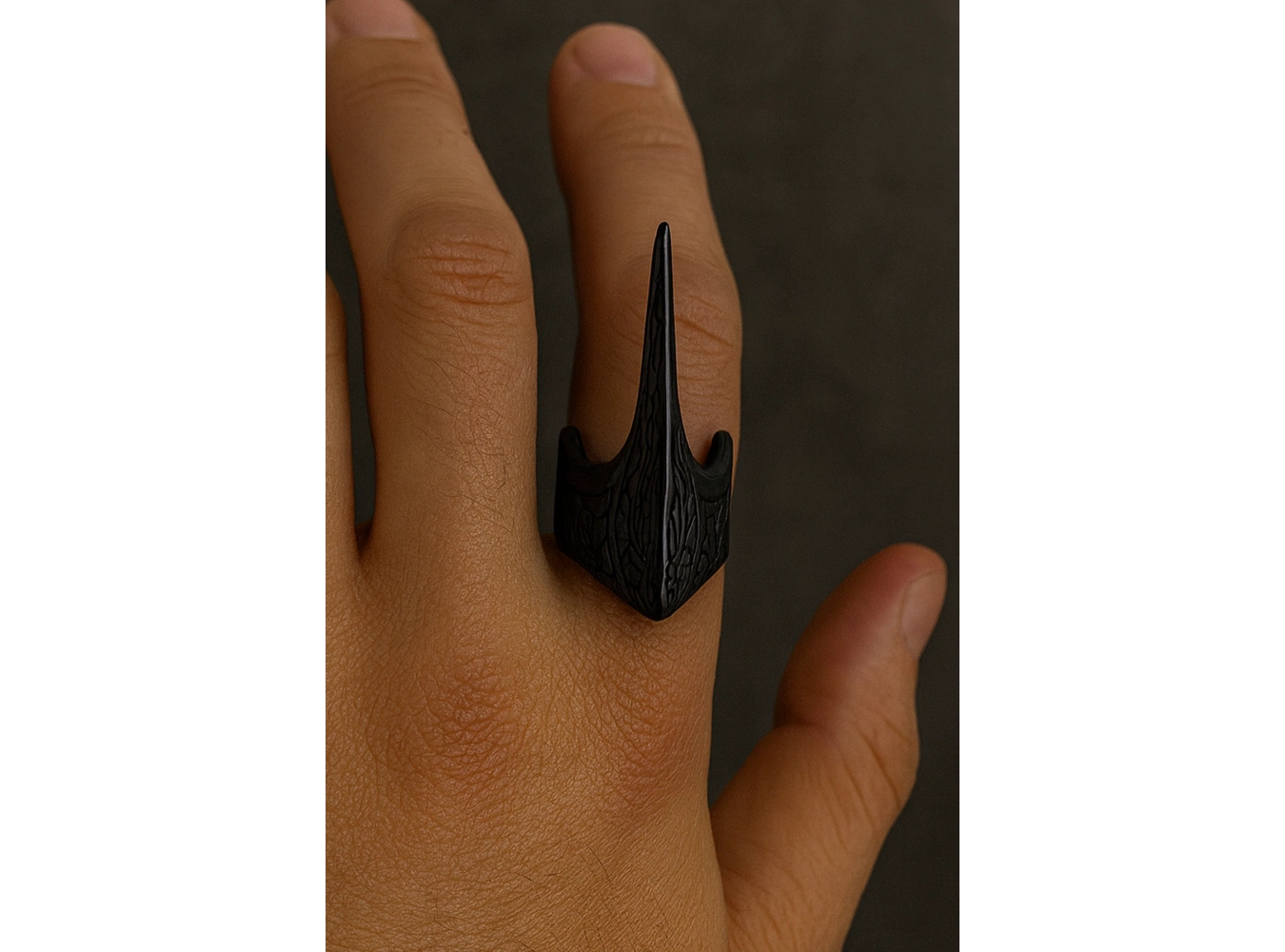 Siyah Renk Ayarlanabilir Çelik Erkek Yüzük