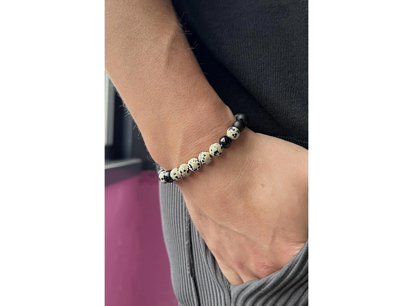 Siyah Renk Boncuk Detaylı Erkek Bileklik