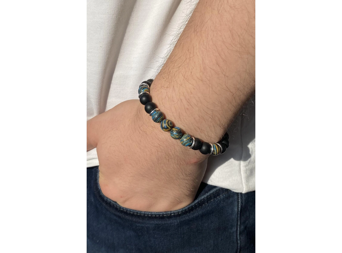 Siyah Renk Boncuk Detaylı Erkek Bileklik