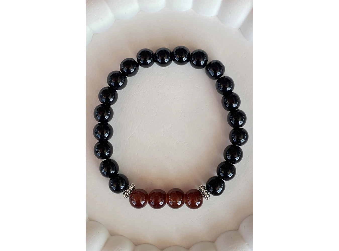 Siyah Renk Boncuk Detaylı Erkek Bileklik